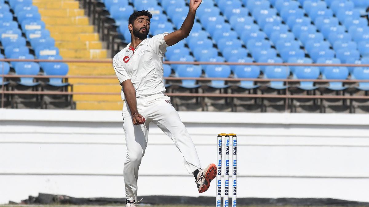 Skipper Gaja comes to the fore for Gujarat on seamer-friendly surface