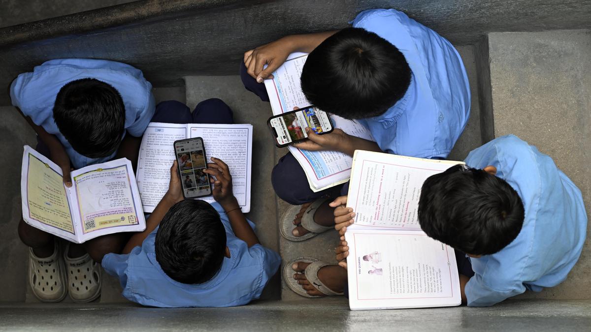 Can a ban solve Karnataka’s under-16 phone problem?