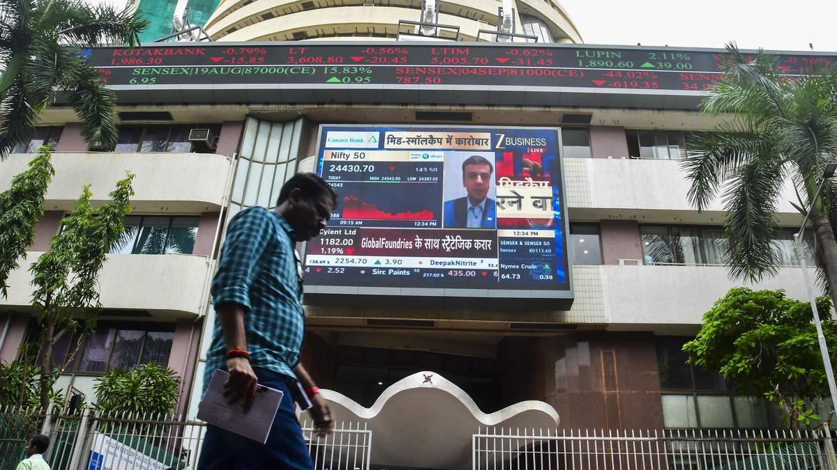 Sensex tumbles 849 points amid widespread selloff; slips below 81,000 ahead of additional 25% U.S. tariffs Sensex tumbles 849 points amid widespread selloff; slips below 81,000 ahead of additional 25% U.S. tariffs