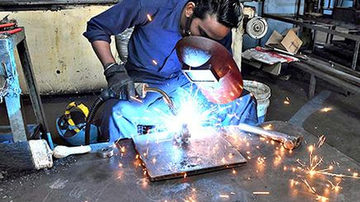 Continued West Asia crisis deepens stress on manufacturing sector