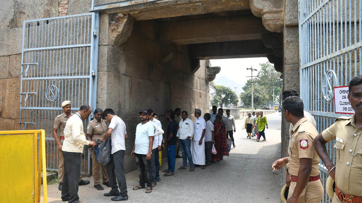 Hijab row: Face recognition cameras installed, checkpoints opened at the Vellore fort