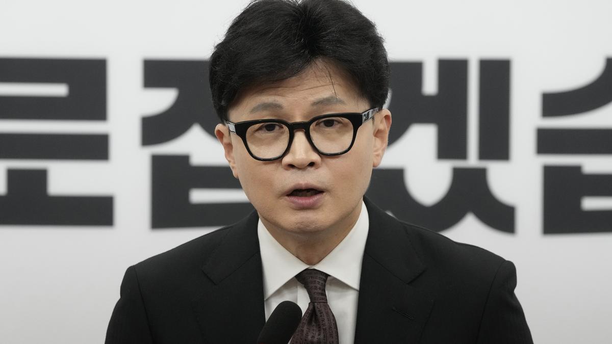 South Korean investigators push to summon impeached President Yoon, as court set determine his fate