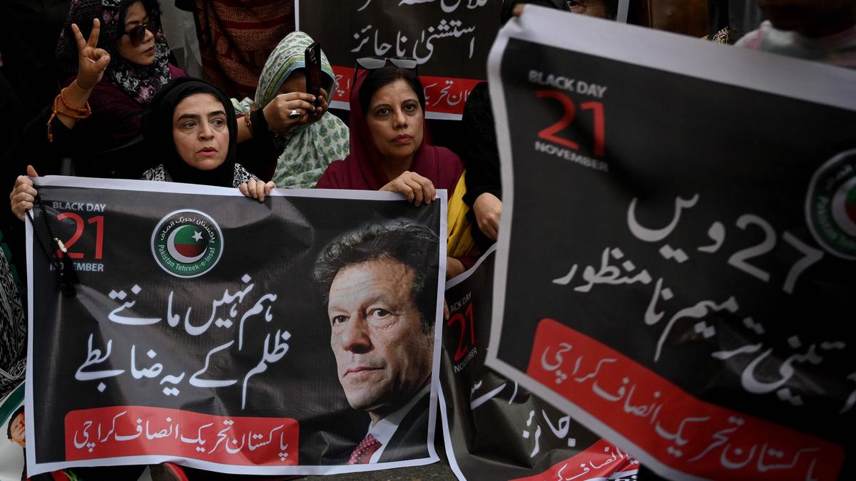 Imran Khan's sisters demand probe into 'brutal' police assault on them outside Pakistan’s Adiala Jail
