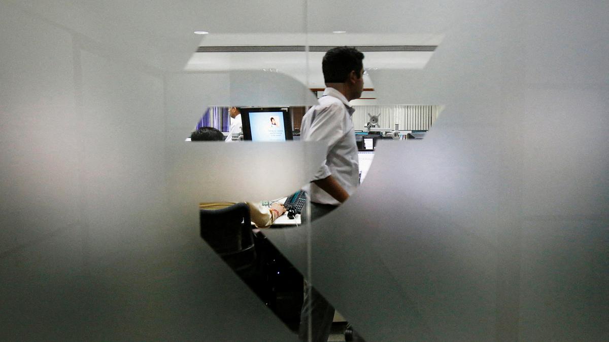 Rupee plunges 11 paise against US dollar in early trade