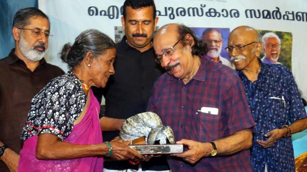 Endosulfan victims facing human rights violation: Daya Bai