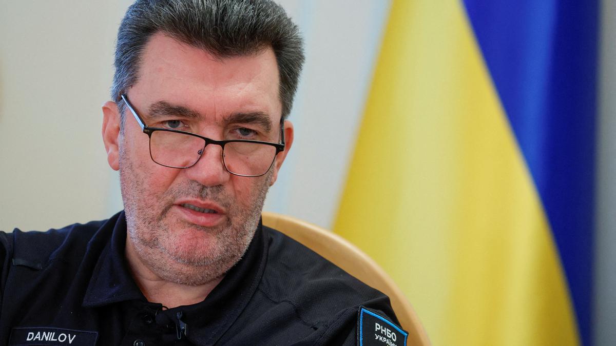 Ukrainian official offers plan for a Crimea without Russia