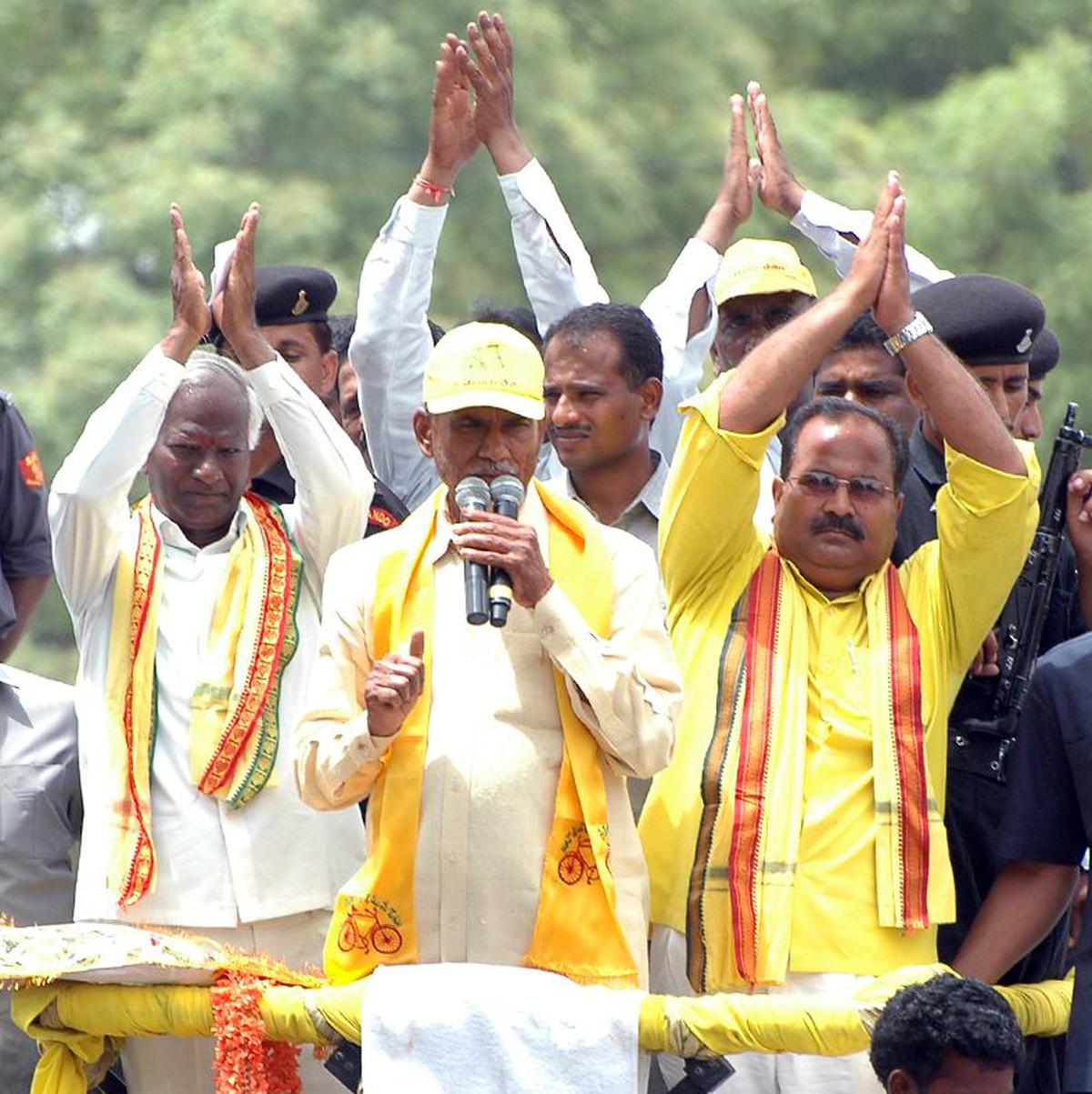 Kadiyam Srihari (on the left) along with Telugu Desam party (TDP) president N. Chandrababu Naidu at a public meeting in Ghanpur, Warangal in the erstwhile united Andhra Pradesh on May 26, 2008. File