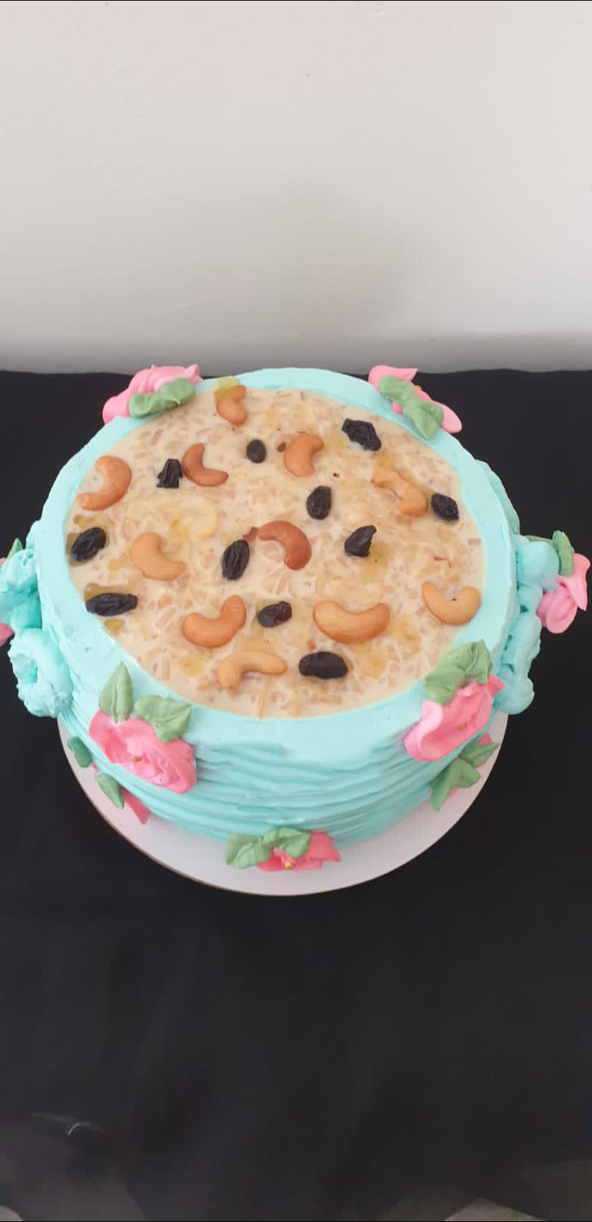 ഓണം special പൂക്കളം cake/ Almond coconut cake /Raffello cake/cake ൽ ഒരു  പൂക്കളം/നല്ല tasty cake - YouTube