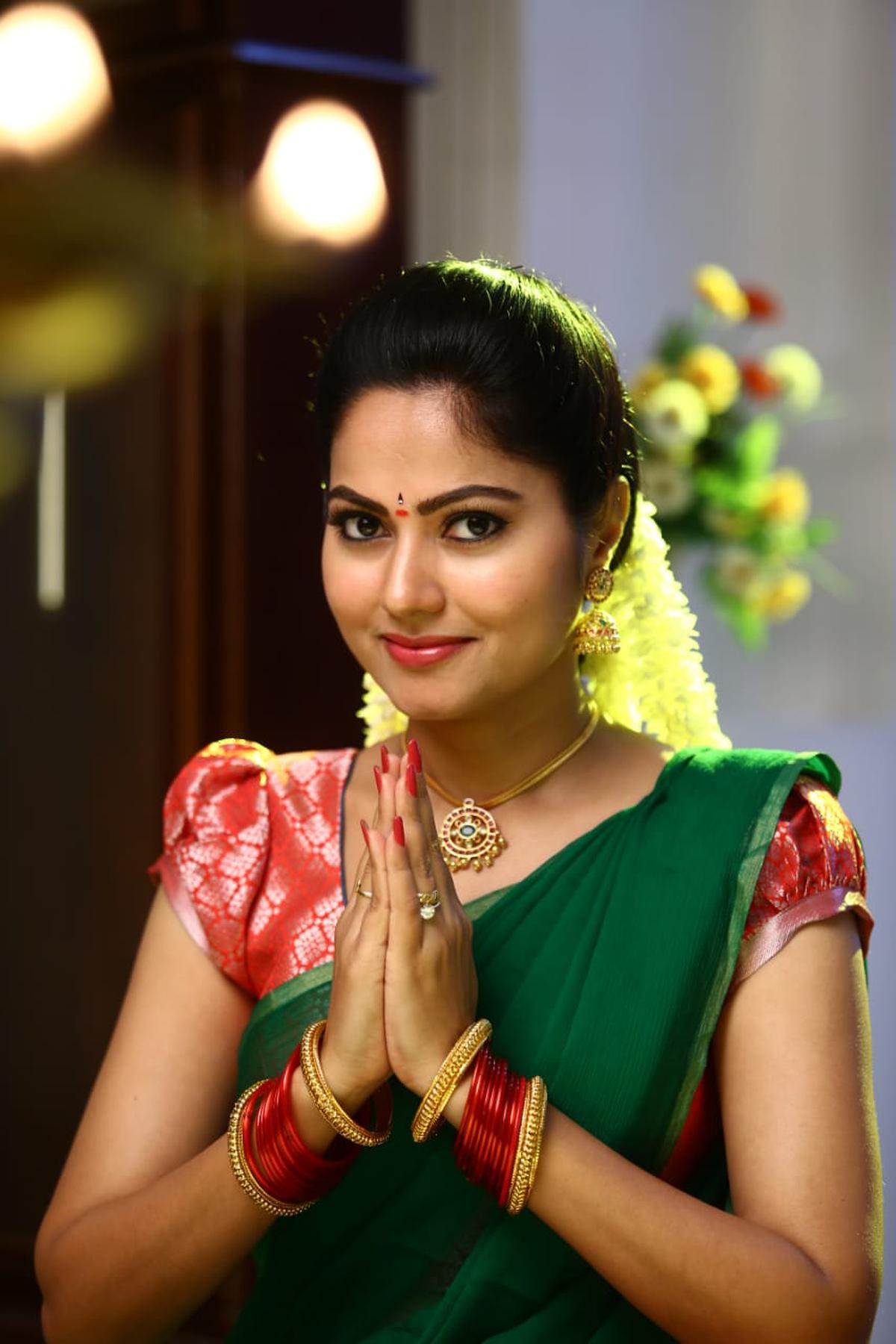 Suhasini Telugu Sex - Riding on versatility: Suhasini in Star Maa's serial 'Maamagaru' - The Hindu