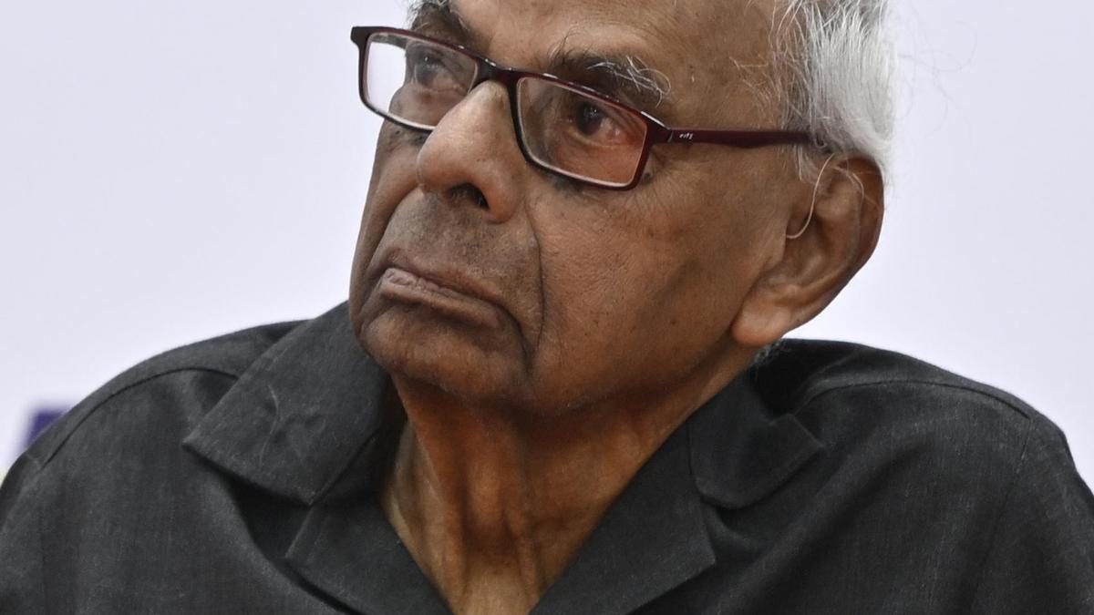Former RBI Governor Rangarajan critiques 16th Finance Commission report