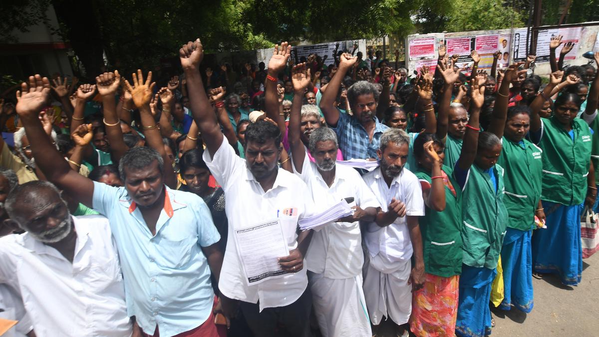 Conservancy workers seek better wages, service regularisation