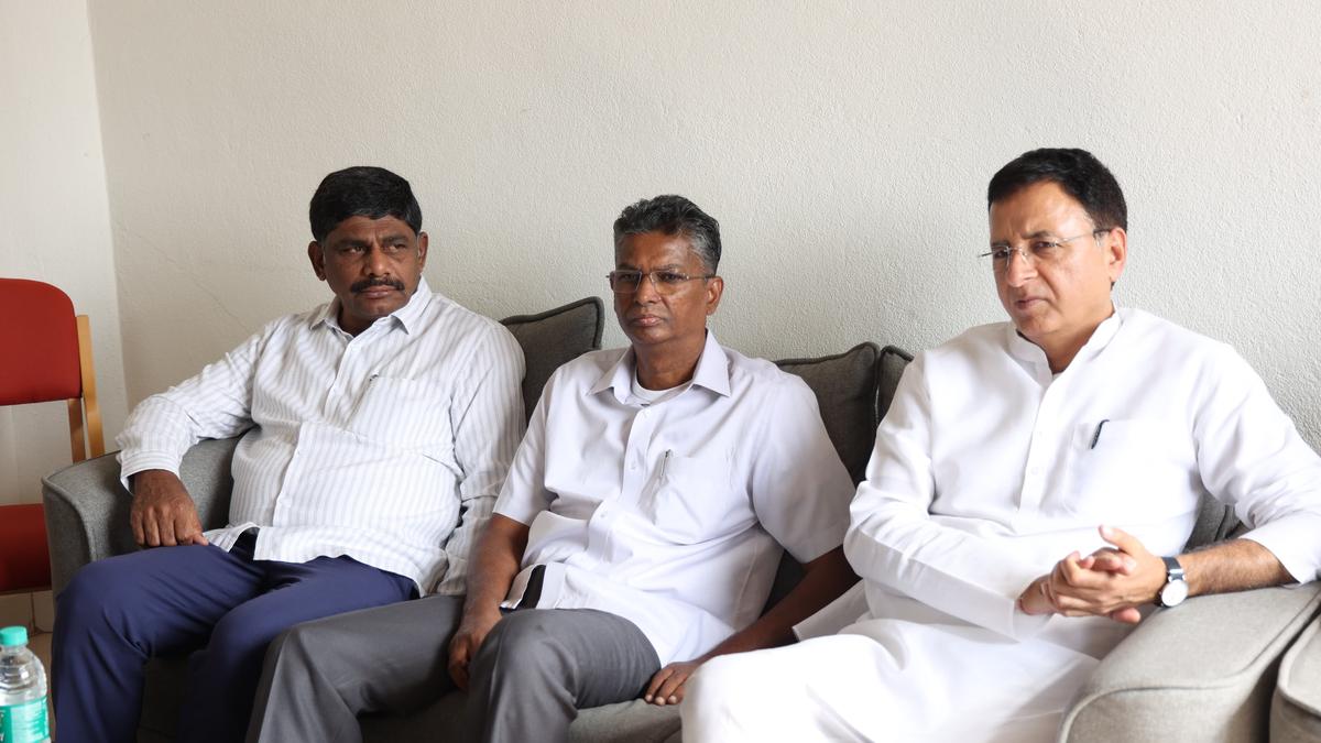 No proposal to change KPCC leadership: Surjewala