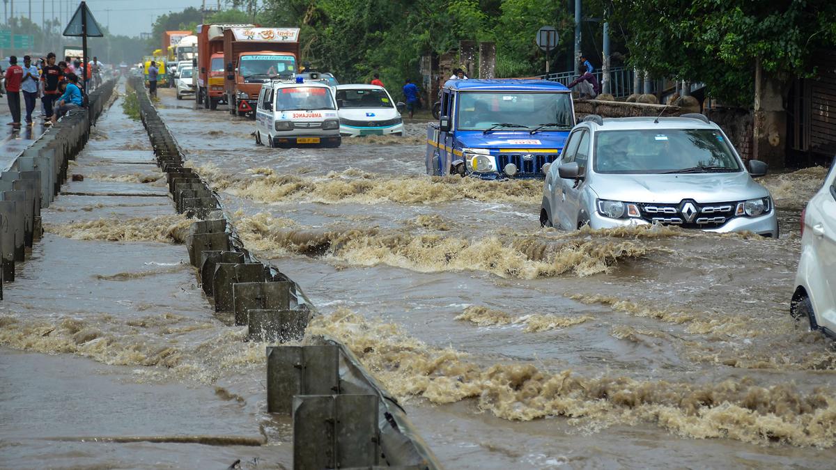 Rain lashes Delhi-NCR, to continue until June 26