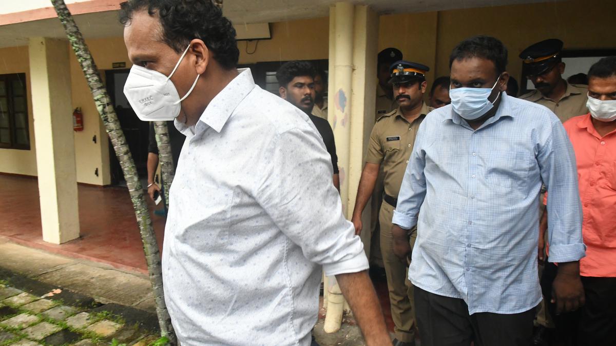 Accused in Karuvannur bank scam benami of MLA and ex-MP, ED tells PMLA court