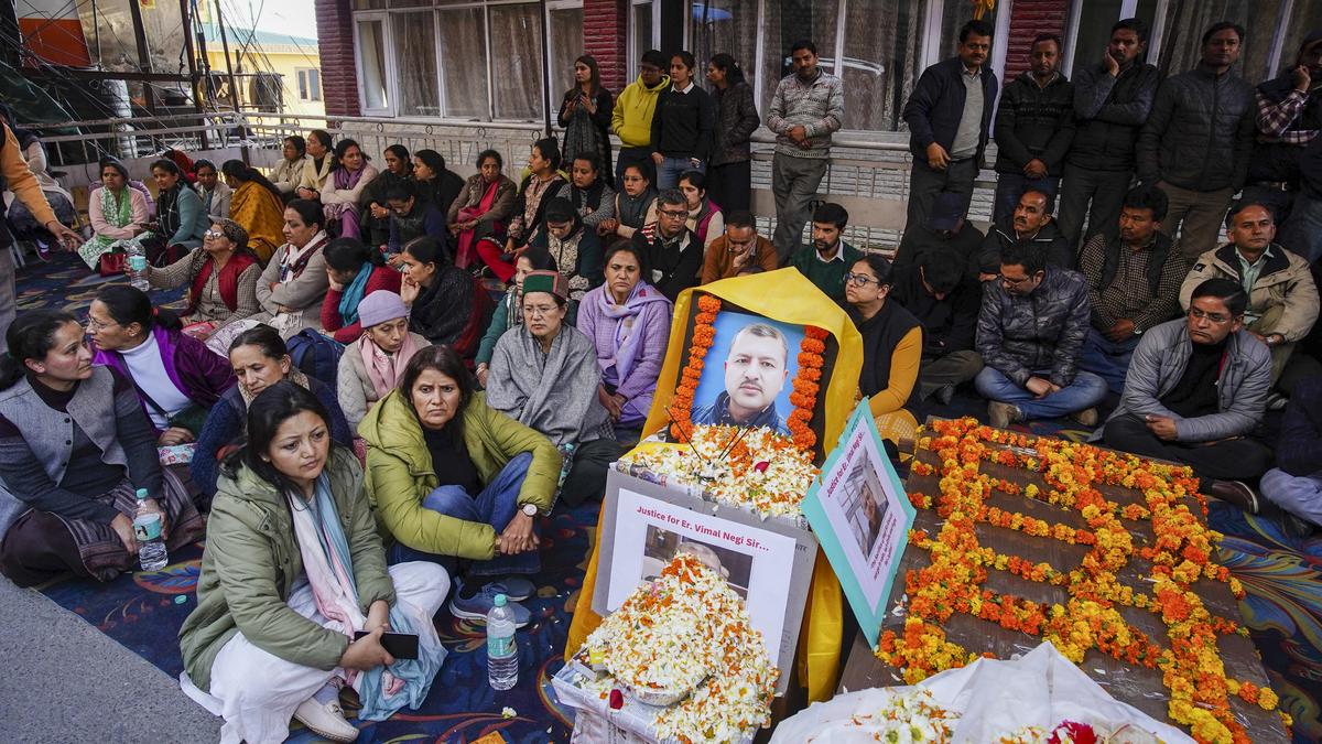 Director of Himachal power corporation suspended after protests over chief engineer's death