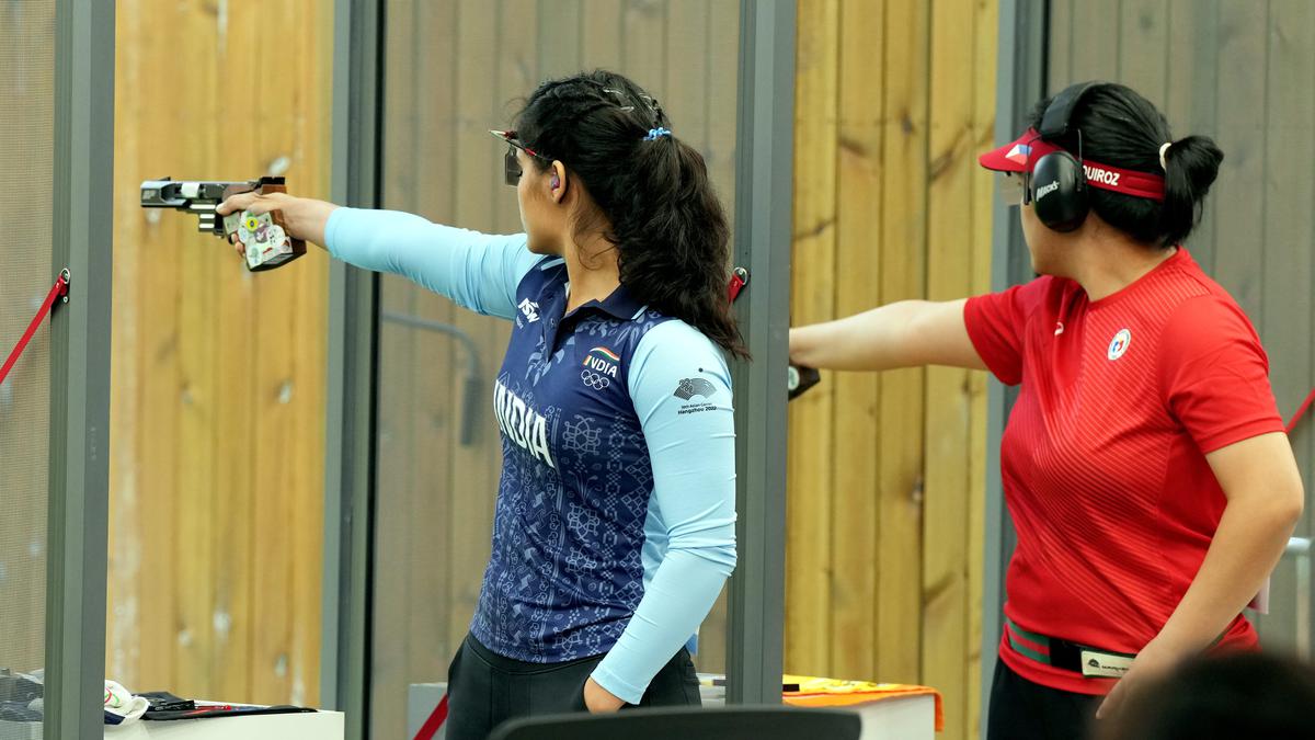 Asian Games | Indian trio shoots gold in women's 25m pistol event