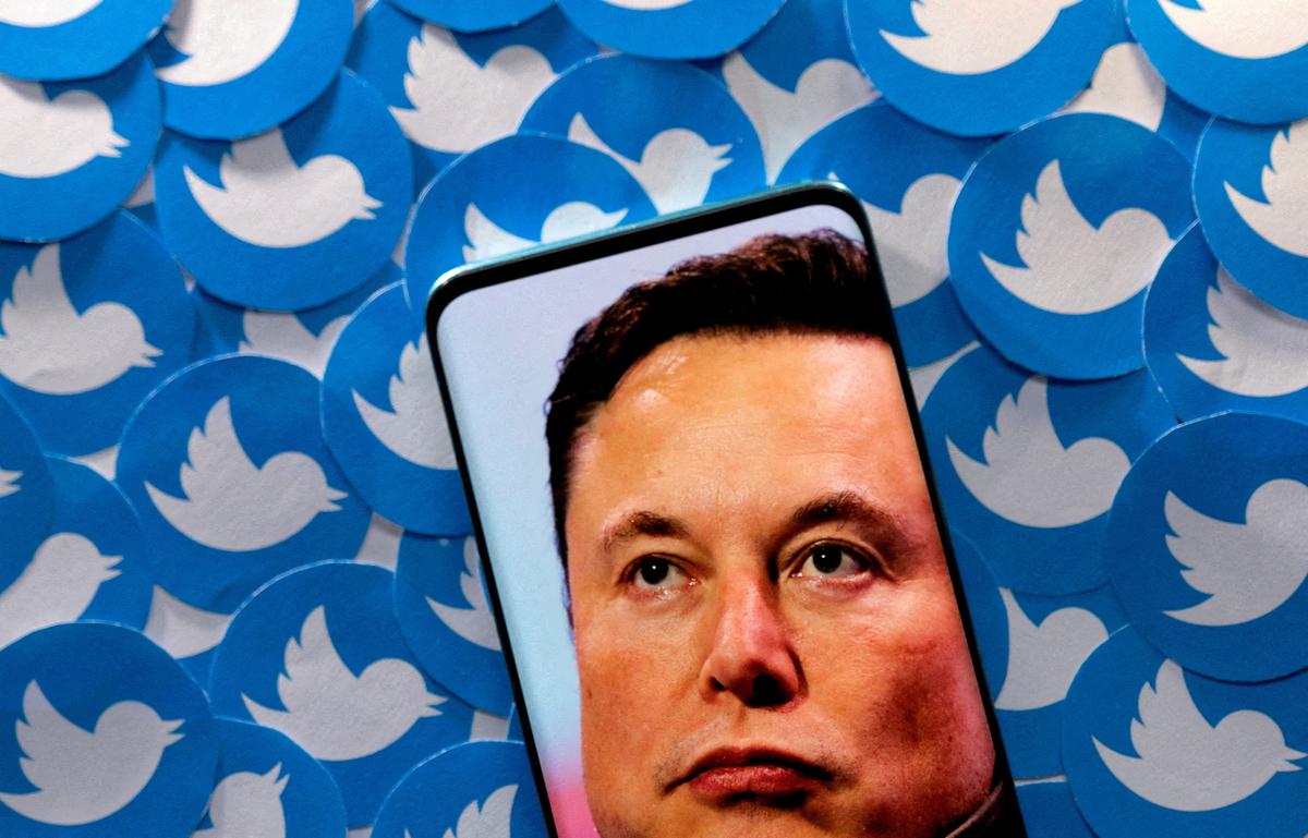 Elon Musk says he expects to find a new Twitter CEO ‘over time’