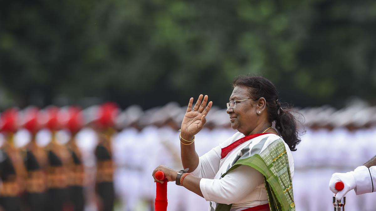 Droupadi Murmu Swearing-in Ceremony Updates | Xi Jinping Congratulates ...