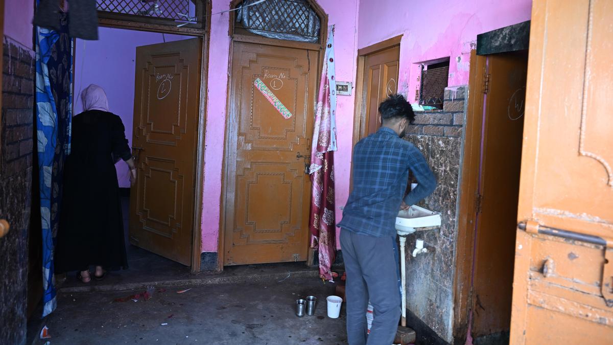 दिल्ली समयपुर बादली हत्याकांड: पत्नी, तीन बेटियों की हत्या के आरोप में व्यक्ति राजस्थान में गिरफ्तार