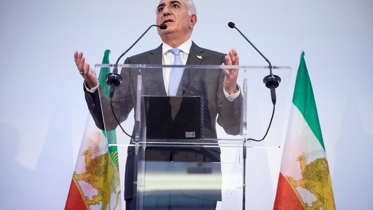 Son of ousted Iranian shah warns West against ‘throwing lifeline’ to Iran leadership