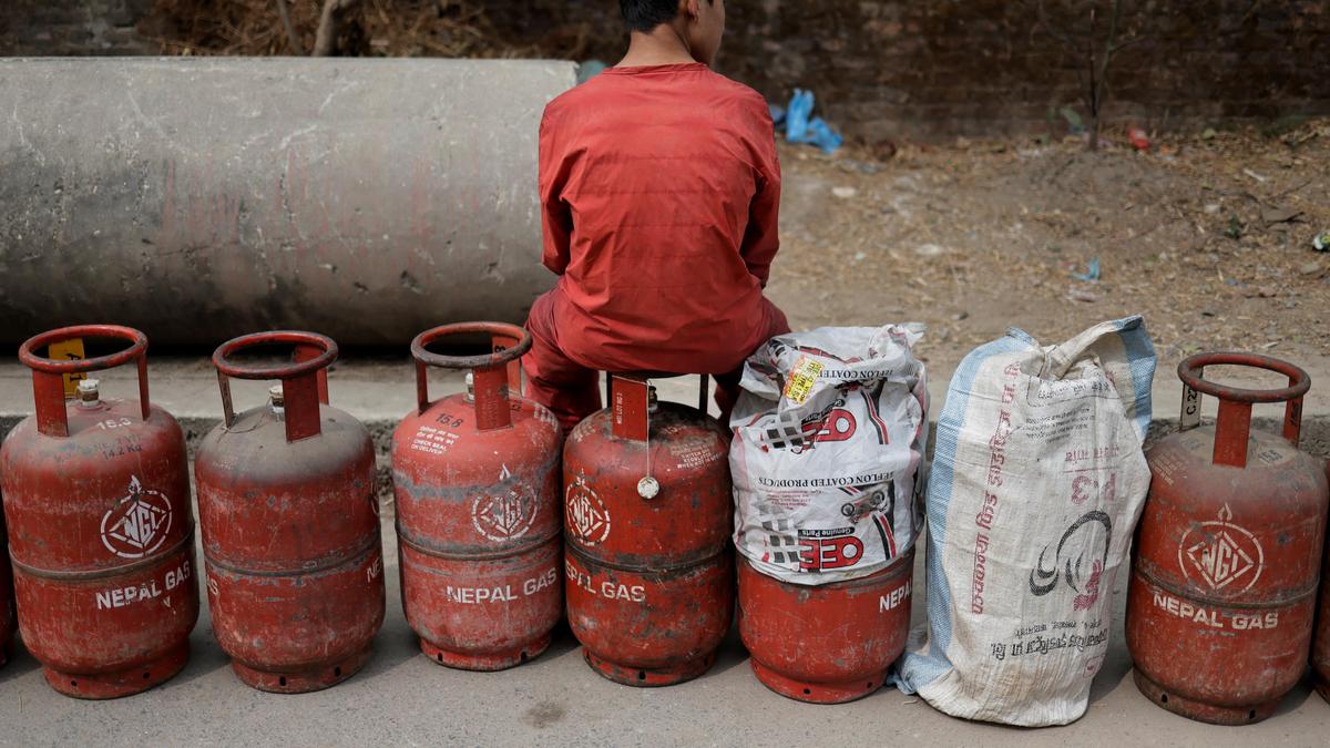 LPG Cylinder Theft Warning Issued for Kerala Restaurants
