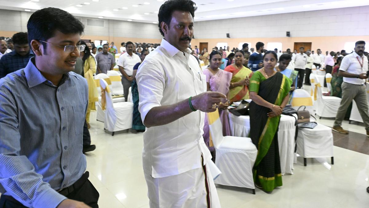 தமிழ்நாடு மாநில பாடத்திட்டத்தில் விரைவில் செயற்கை நுண்ணறிவு சேர்க்கப்படும்: கல்வி அமைச்சர் அறிவிப்பு