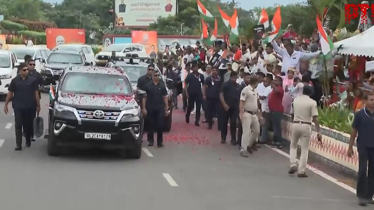 https://th-i.thgim.com/public/incoming/i7yz4n/article69717393.ece/alternates/LANDSCAPE_1200/Bhubaneswar%20PM%20Modi.jpg