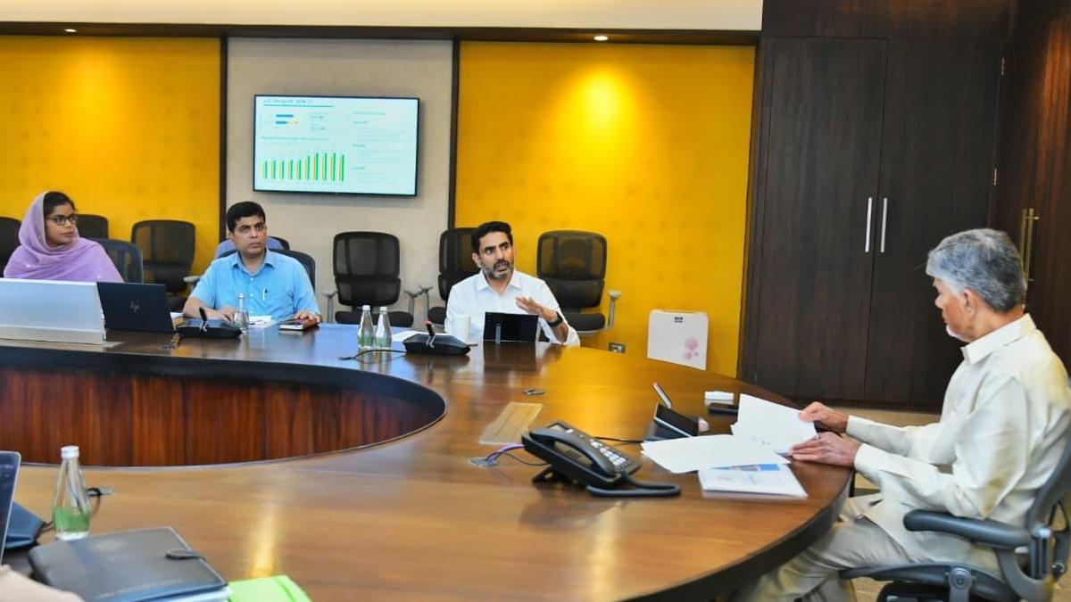 Chief Minister Chandrababu Naidu calls for restructuring of courses offered by universities in Andhra Pradesh