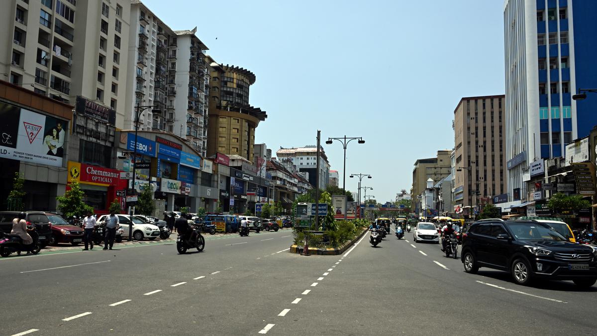 Commuters in Kochi may get services of light trams