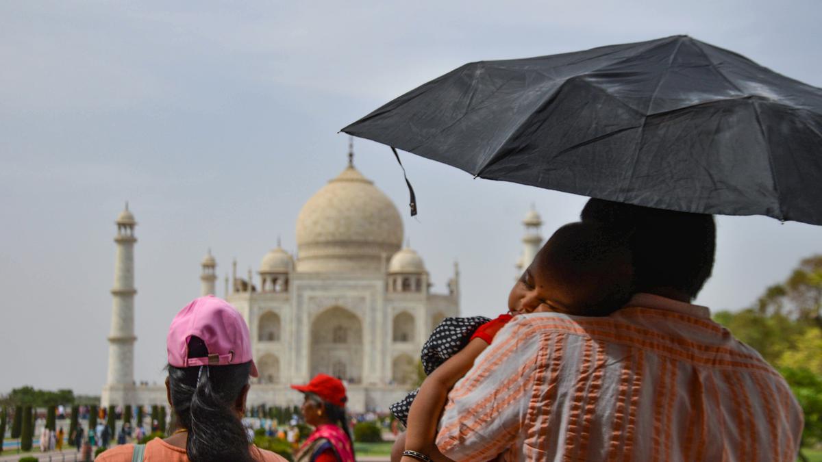 Temperatures soar as intense heatwave grips parts of India