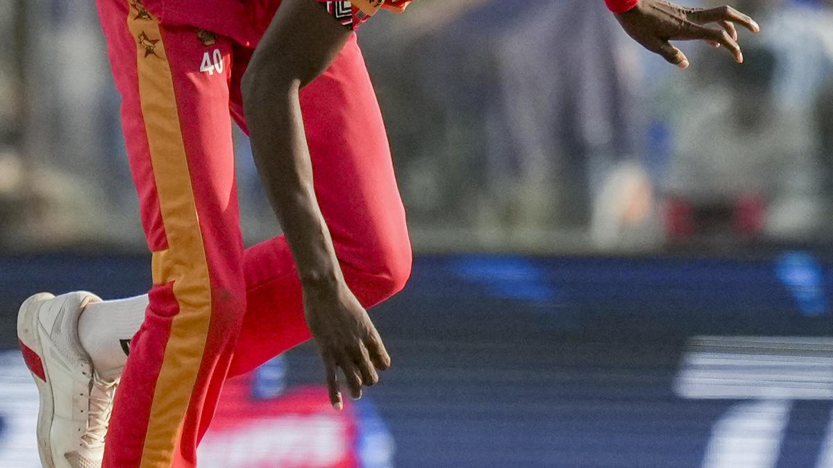 KKR signs Zimbabwe pacer Muzarabani