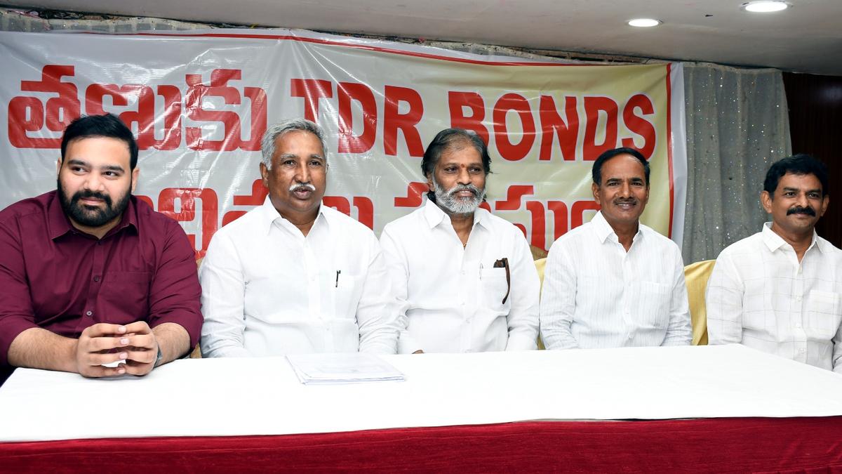 Tanuku TDR bond victims urge govt. not to penalise innocent buyers