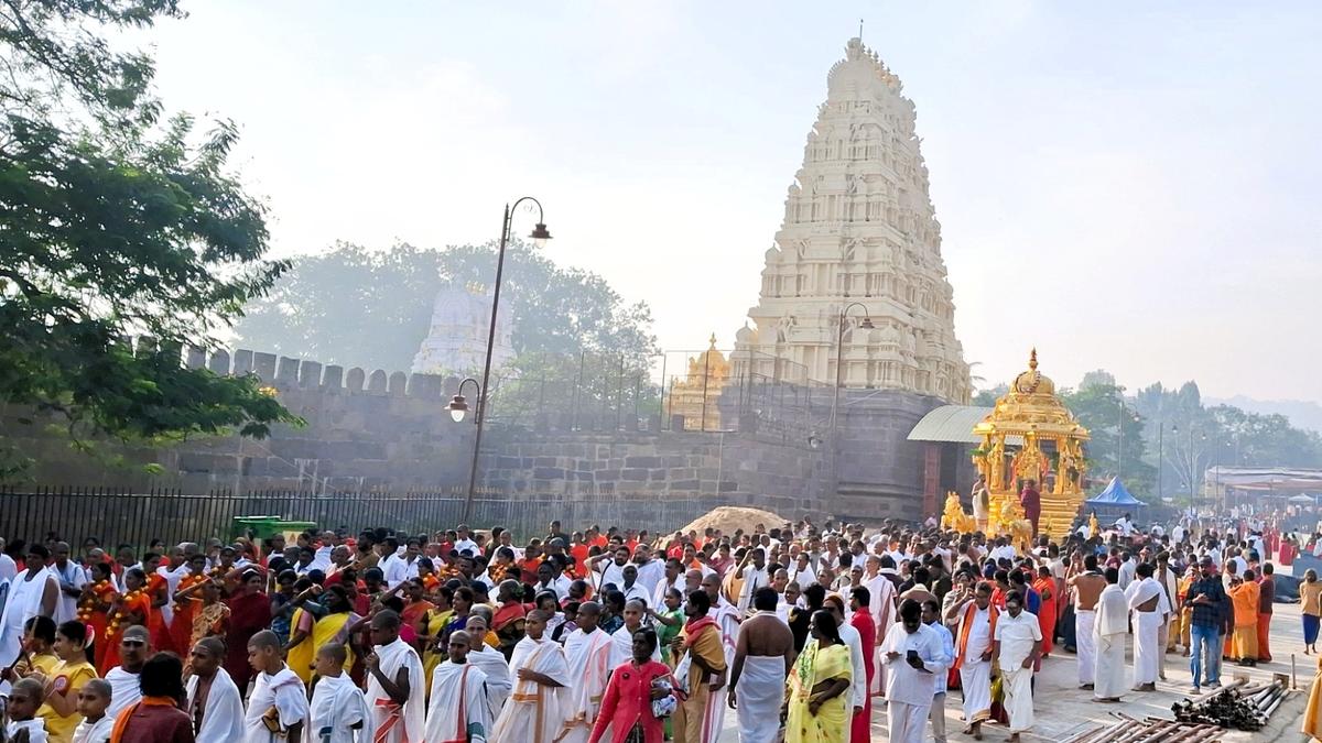 Sparsha darshan slots reduced to two in Srisailam temple