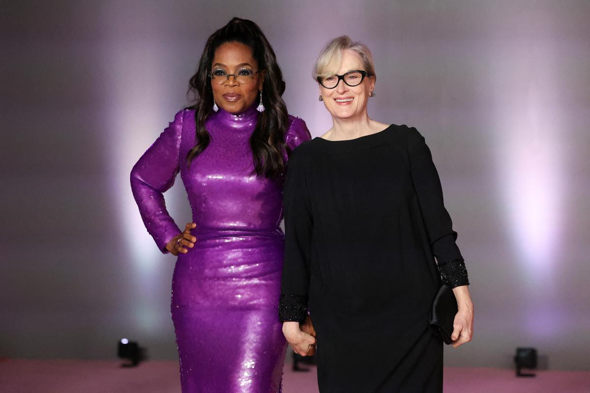 Meryl Streep and Oprah Winfrey attend the third Annual Academy Museum Gala in Los Angeles, California, U.S., December 3, 2023. REUTERS/Mario Anzuoni 