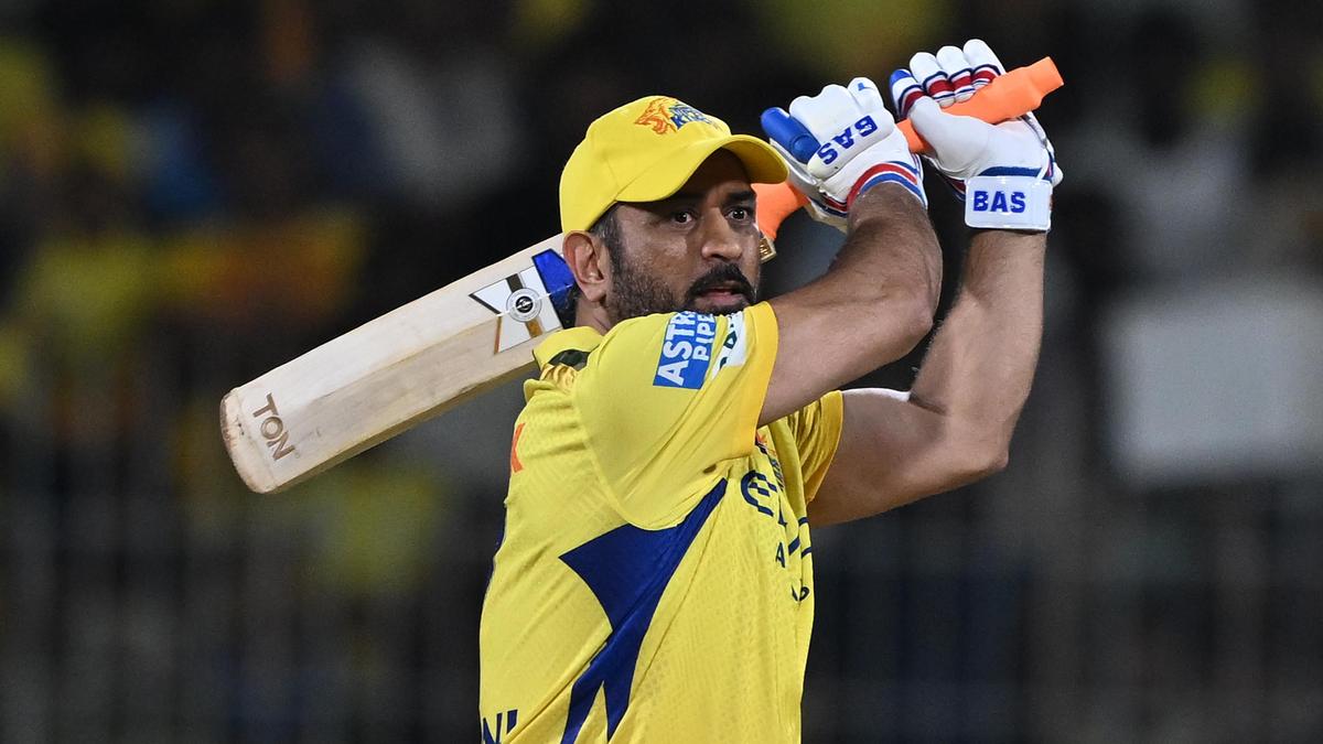 Dhoni akan bermain di IPL 2026: CSK CEO