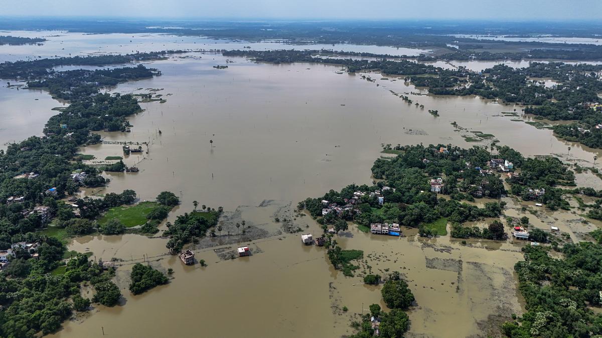 Two lakh people affected by Ghatal floods, thousands evacuated: West Bengal Minister