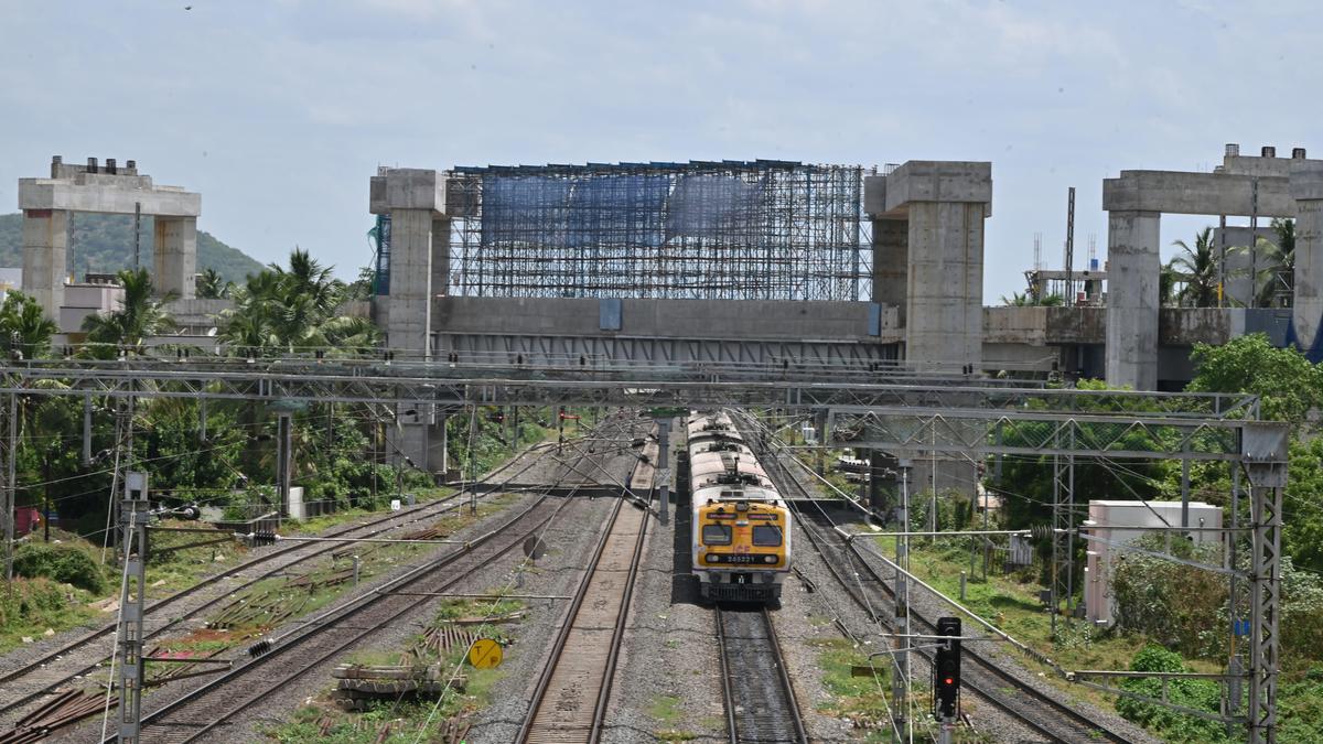 Draft MoU sent to Railway Board for final nod in CMRL’s takeover of MRTS