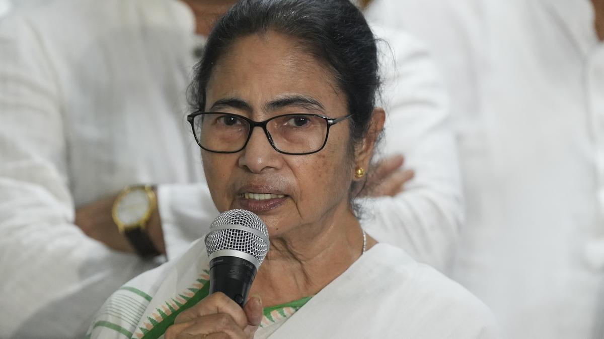 Mamata holds meeting with top officials on healthcare infra upgradation amid doctor’s fast-unto-death protest