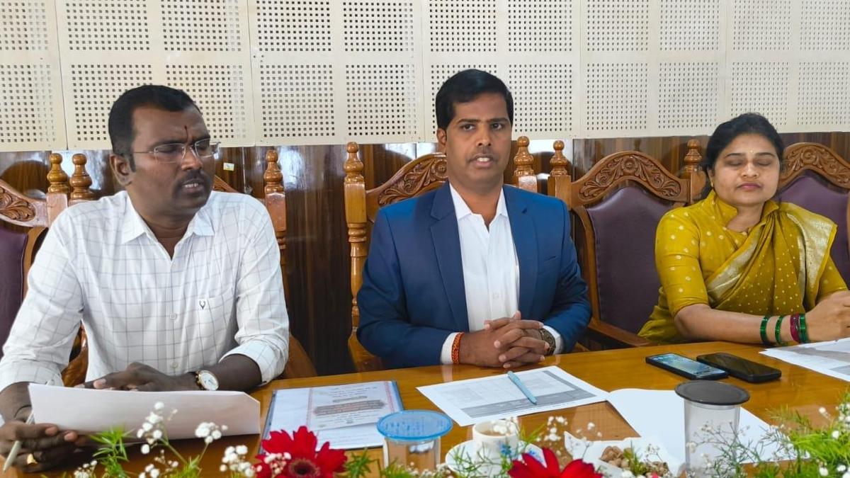 ₹30 cr. UGD works in Mandya; DC expresses concern over slow progress