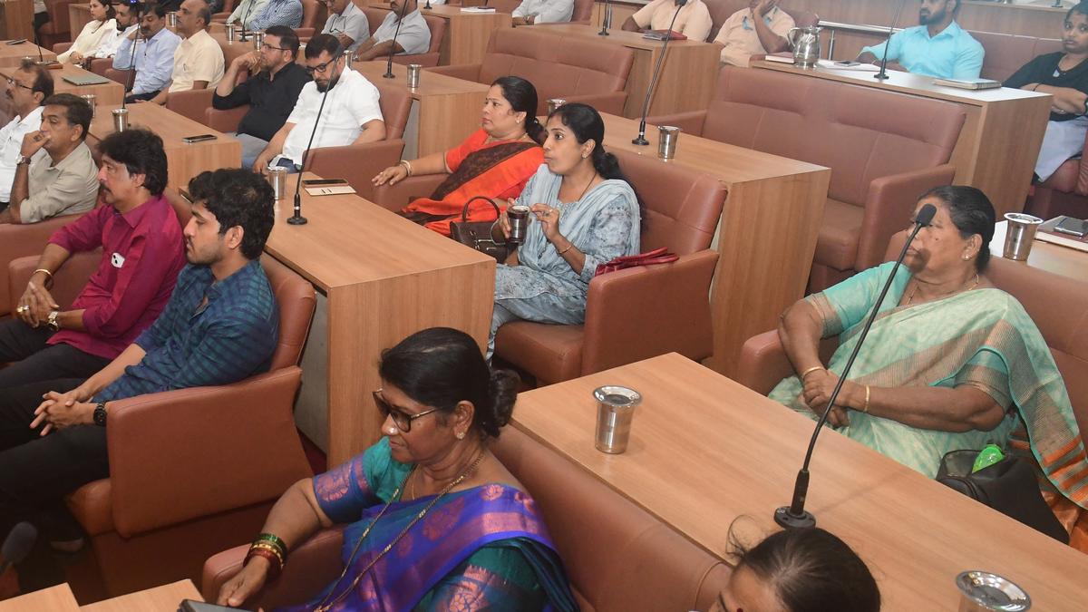 ‘Once a week collection of dry waste in Mangaluru city is not effective’