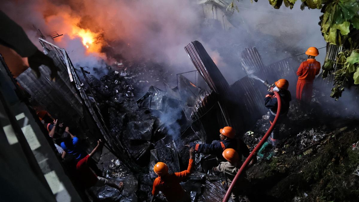 Fire breaks out at scrapyard near Pullepady bridge