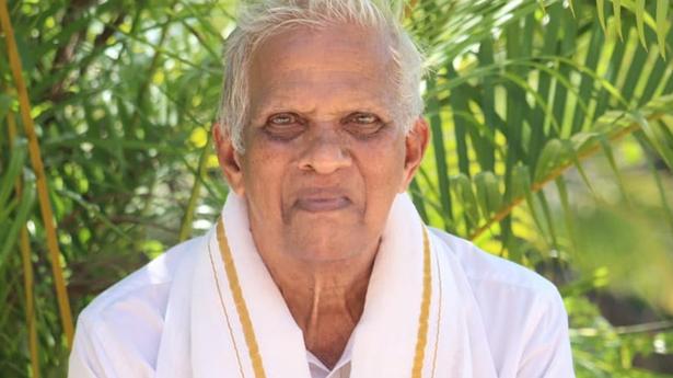 After retirement, this teacher has turned ‘scholarship master’