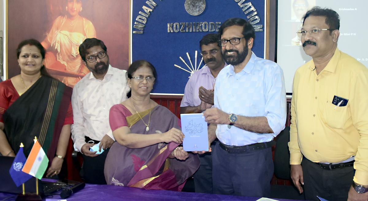 Doctors wield their second pen to put together Kathascope