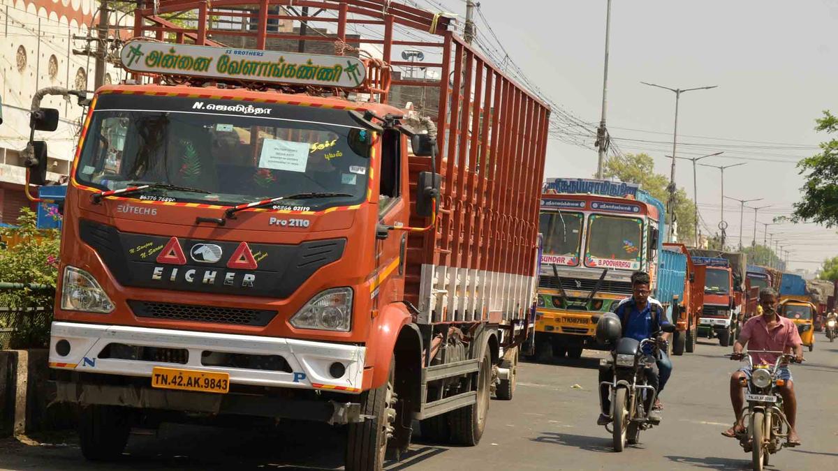 Rampant parking of trucks along East Boulevard Road hinders traffic
