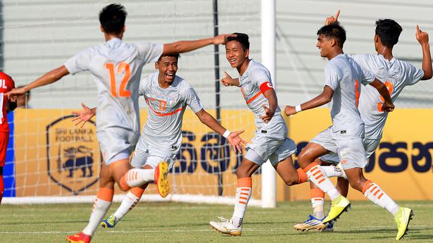 SAFF | India U-17 boys to face Nepal in final