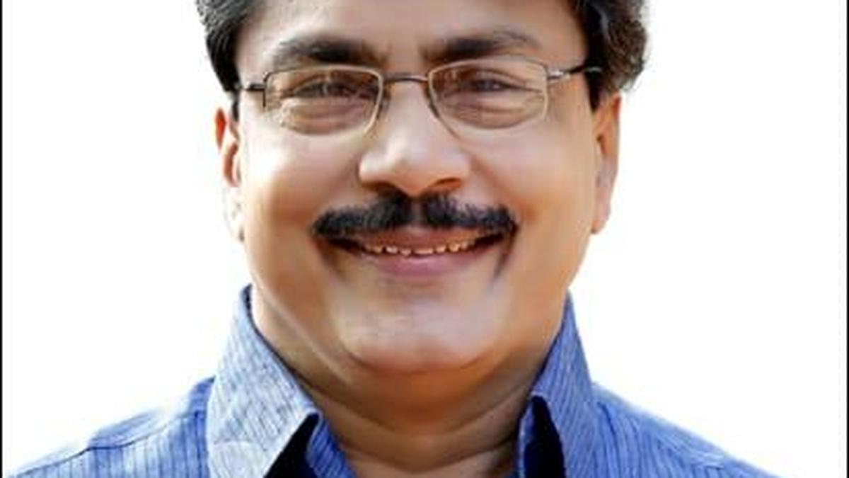 800 workers quit Trinamool, join P.K. Sasi’s DMF in Palakkad