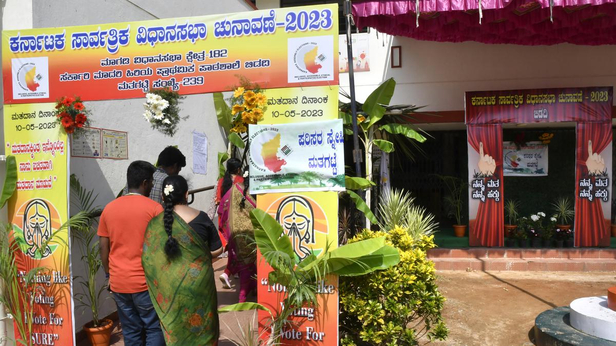 To draw more people to polling booths in Karnataka, EC sets up voter facilitation counters in locations that have multiple booths Chunavana app help desk locate