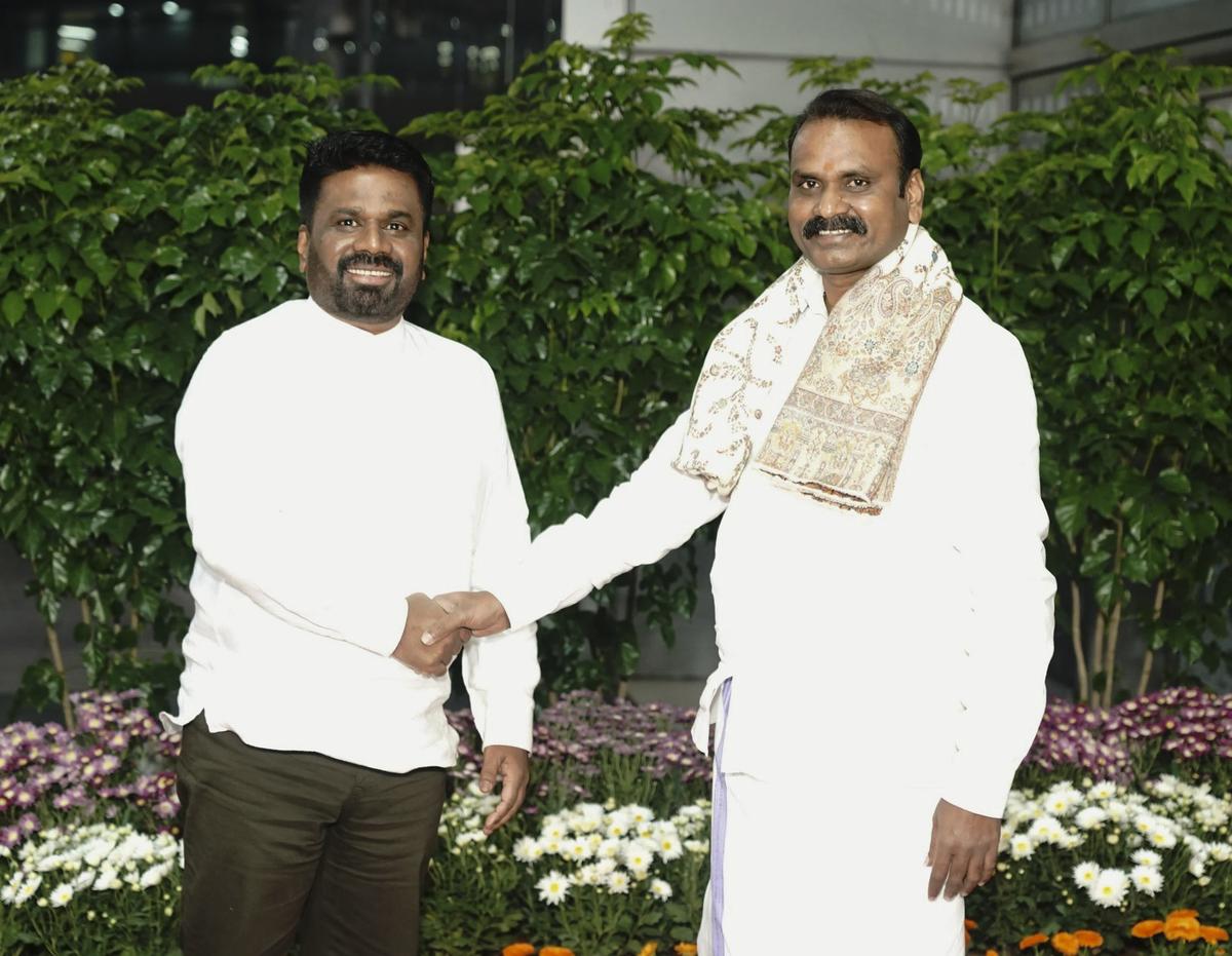 Union Minister of State for Parliamentary Affairs L Murugan receiving Sri Lankan President Anura Kumara Dissanayake upon his arrival in New Delhi. 