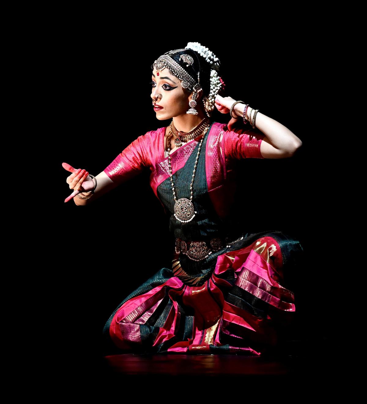 Divya Hoskere captured Sita's emotions with sensitivity, relying on subtle acting rather than overt gestures.