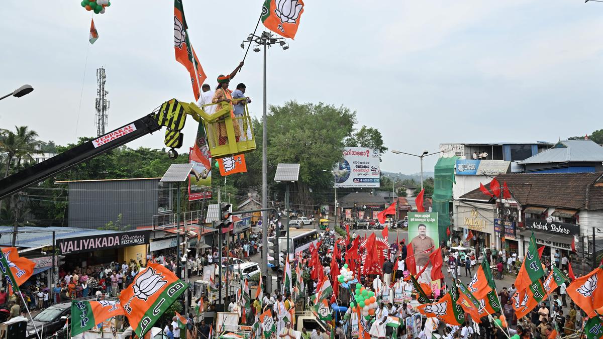 ‘Kottikalasam’ marks end of campaigning for local body polls in Thiruvananthapuram